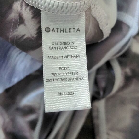Athleta Run Free Winter Garden 7/8 Tight size XS - Picture 4 of 11